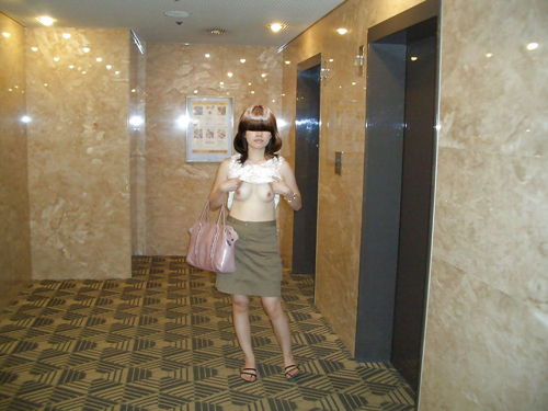 B (24).png